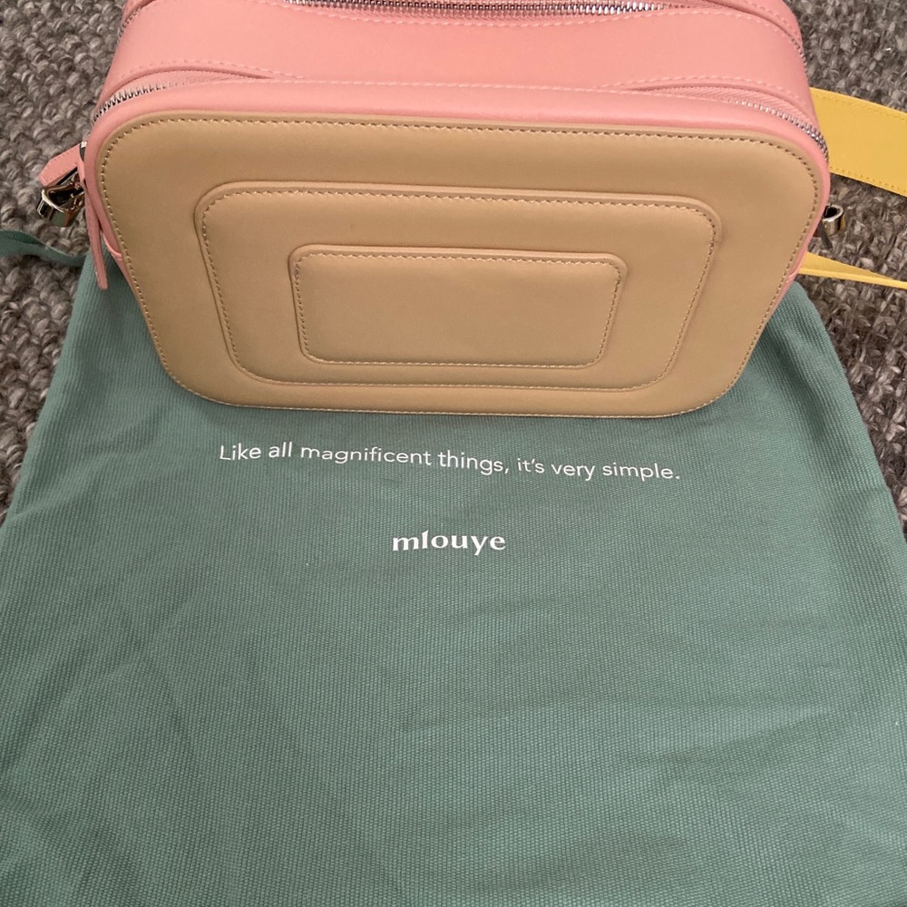 Crossbody bag